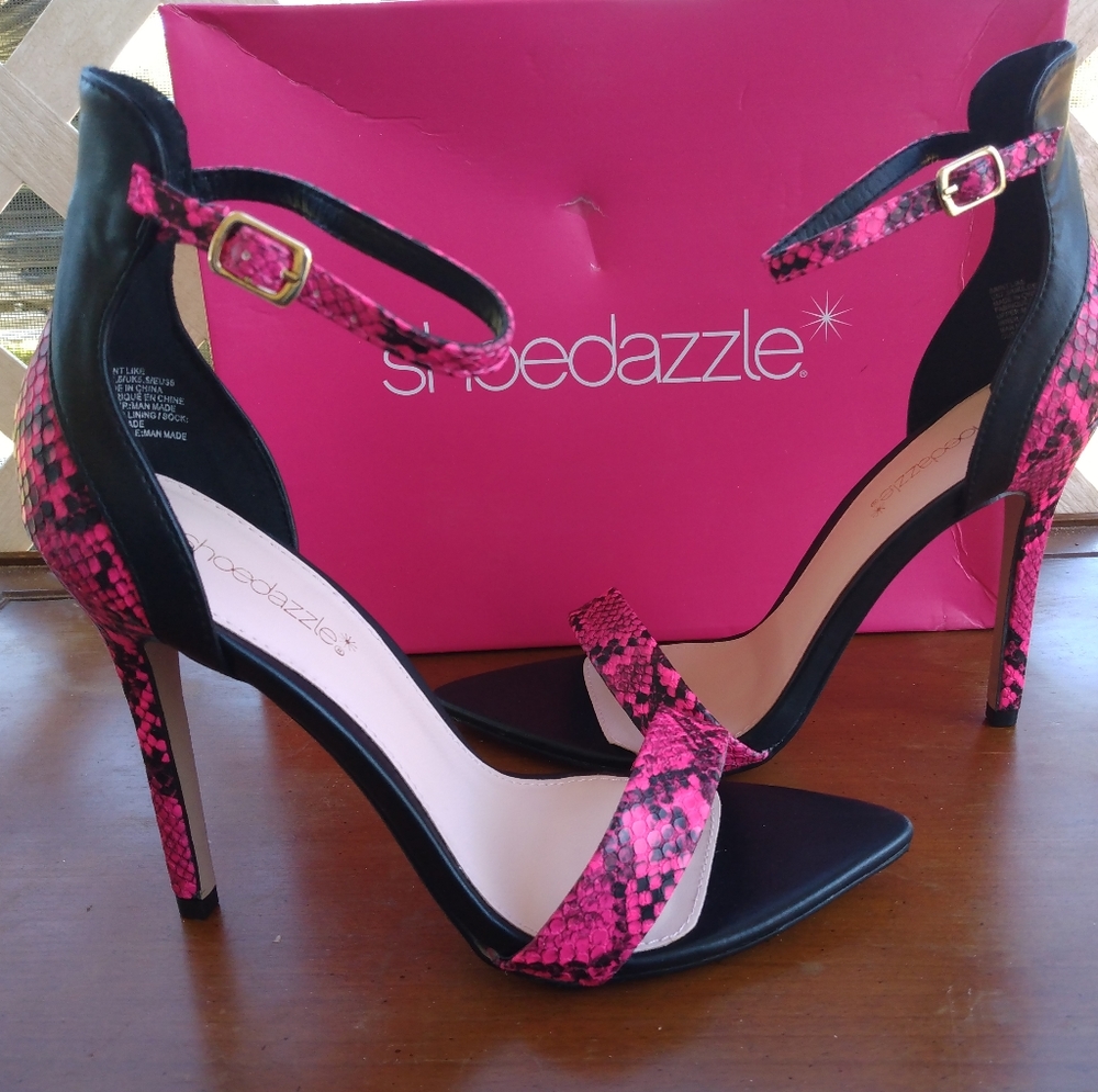 Shoedazzle Saint Like Heeled Sandal size